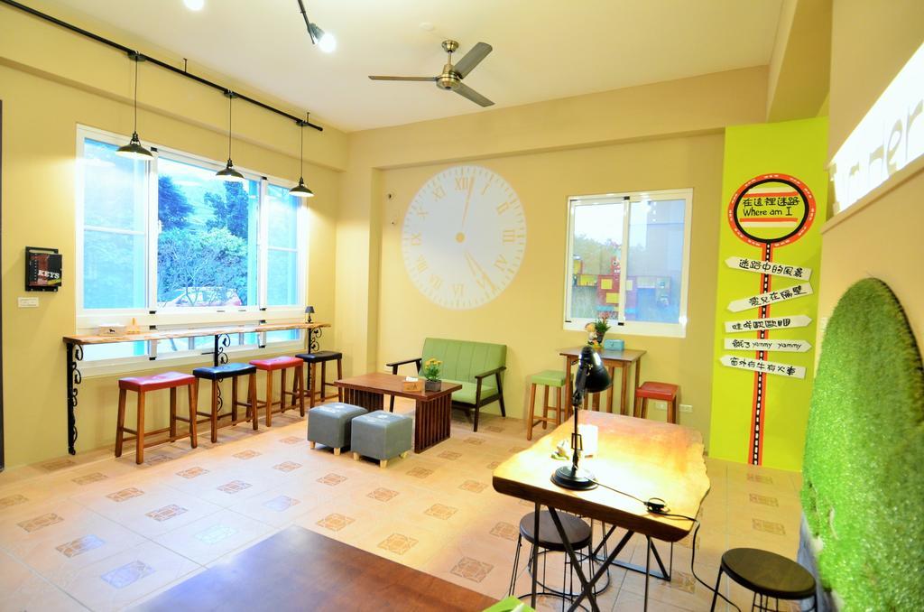 艾希兒民宿 I'M Here Hostel L小家庭包棟首選l台東火車站l背包單人 Taitung Exterior photo